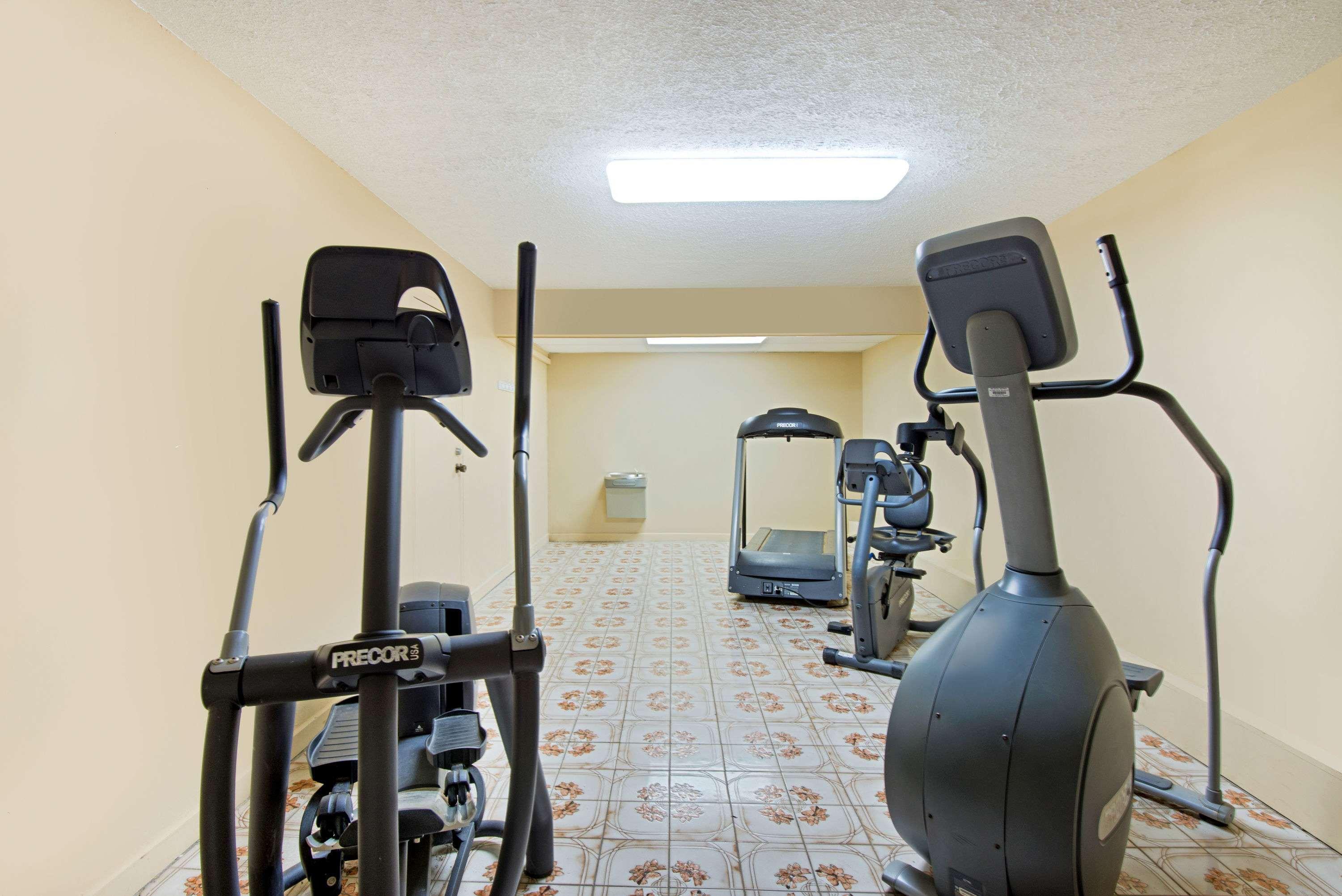 Baymont By Wyndham Sandusky Facilities photo